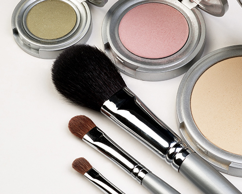 化粧ブラシ、化粧筆のことなら東京刷子株式会社